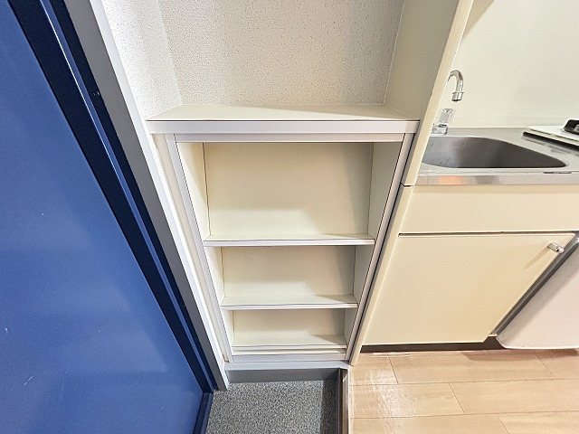 玄関　同マンション別部屋