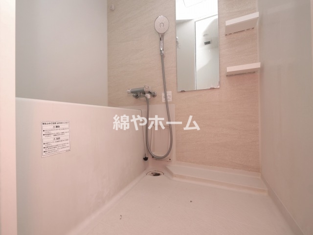 バス・シャワールーム　ゆったり過ごせるお風呂です
