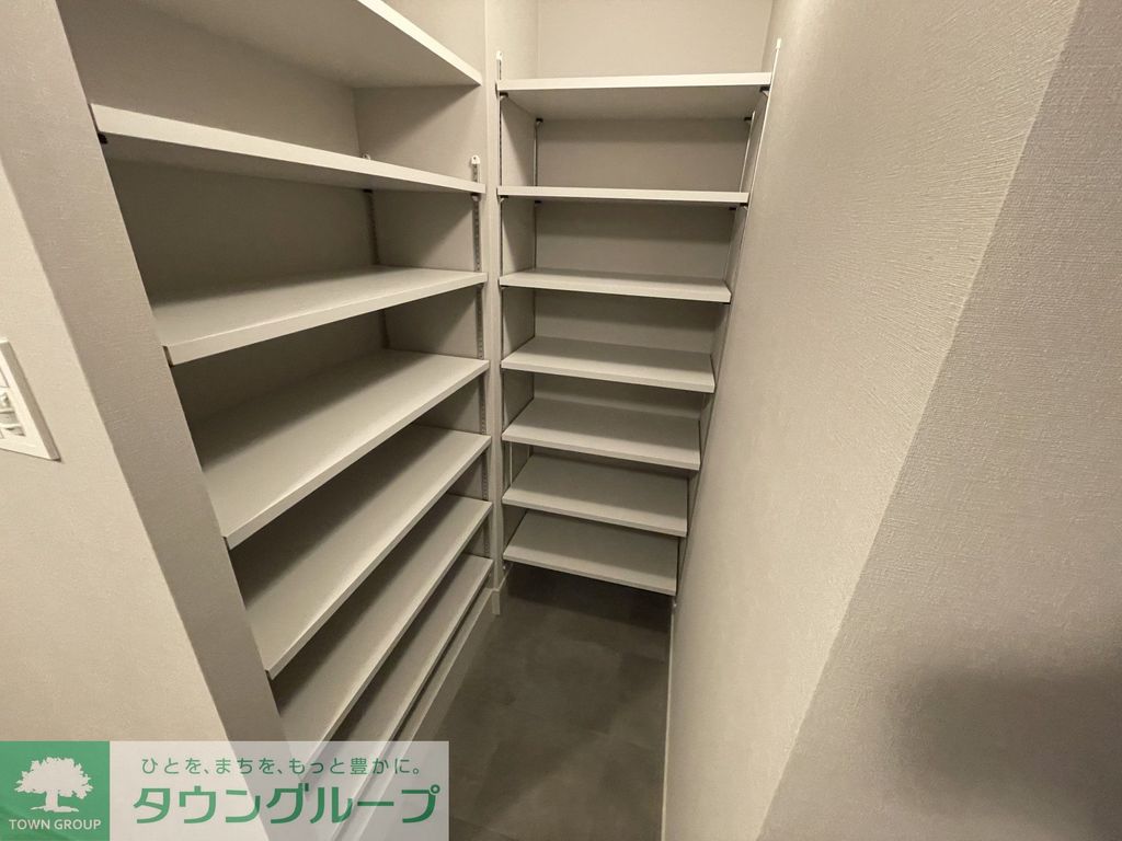 収納　玄関
