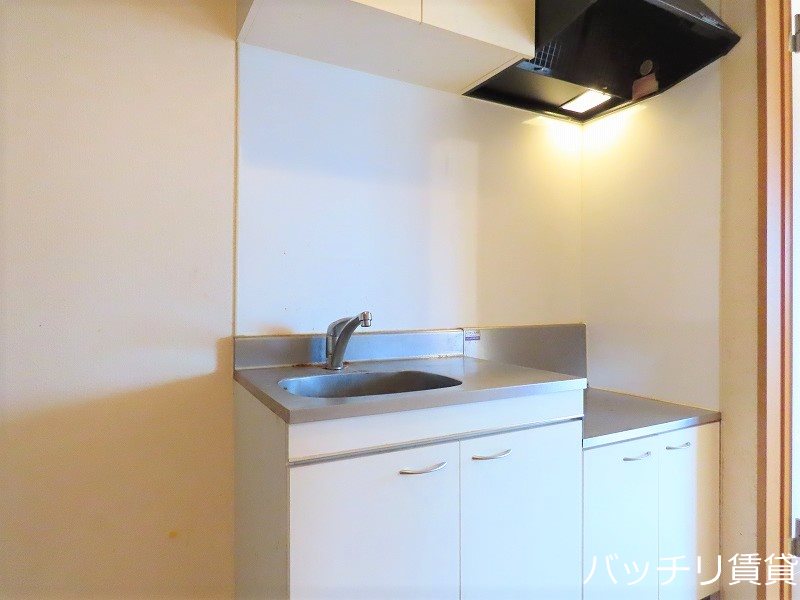 キッチン　※同アパート別部屋写真の為現状優先。
