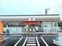 コンビニ　セブンイレブン彦根八坂町店（コンビニ）まで810m