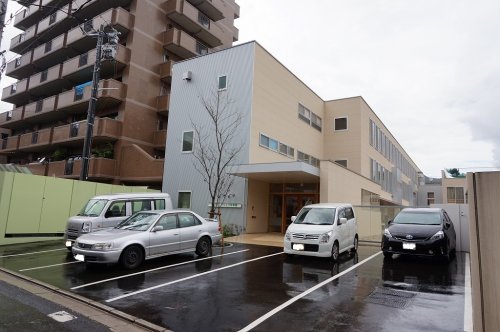 幼稚園・保育園　りじょう認定こども園（幼稚園・保育園）まで339m