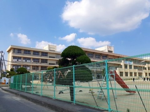 小学校　福山市立西深津小学校（小学校）まで1955m