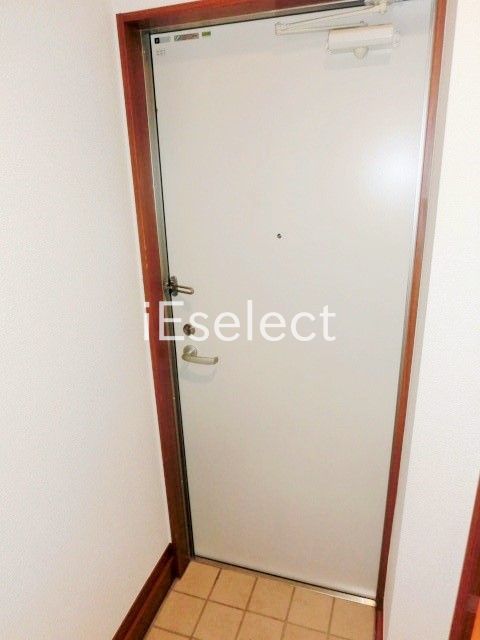 玄関　玄関　シューズボックスございます