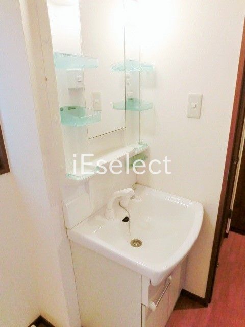 洗面設備　朝もらくらく洗髪洗面台