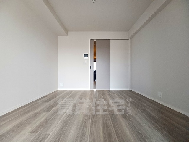 居室・リビング　同マンション同間取り別部屋写真