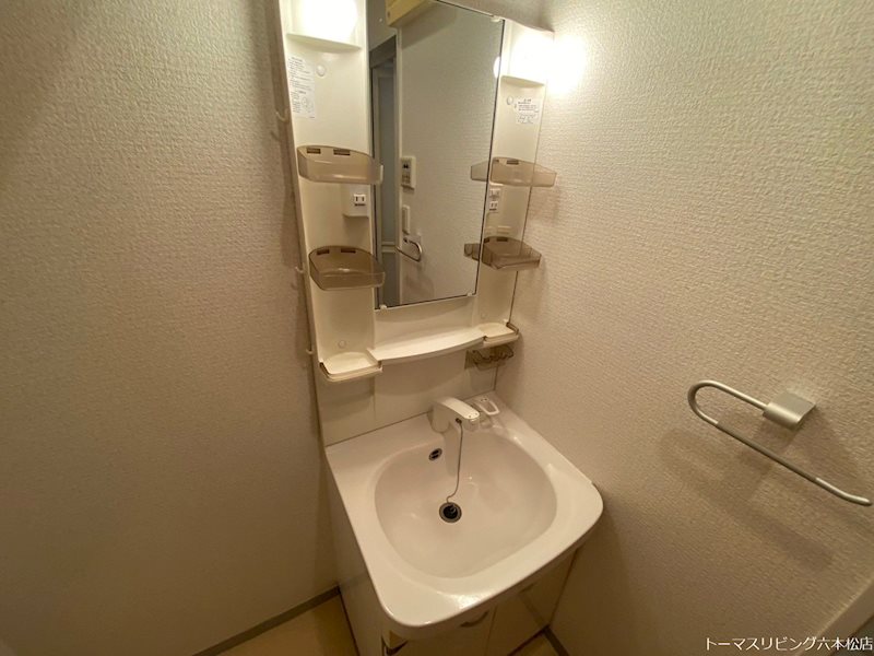 洗面設備　別タイプ参考写真