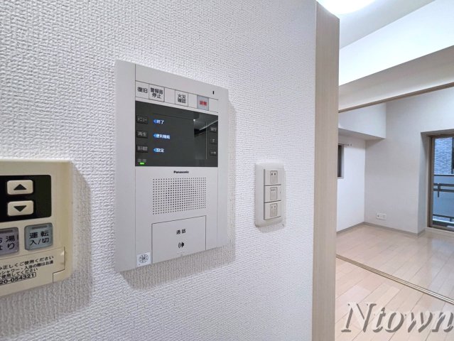 セキュリティ　モニター付きインターホンです