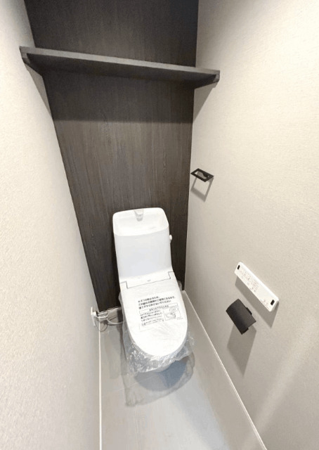 東京メトロ半蔵門線 清澄白河駅 徒歩5分 7階建 築23年のトイレ写真