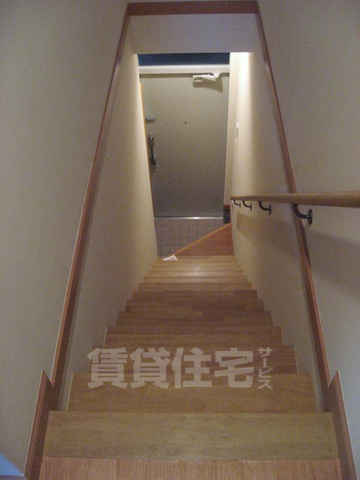 ノーザンエース花門の居間写真