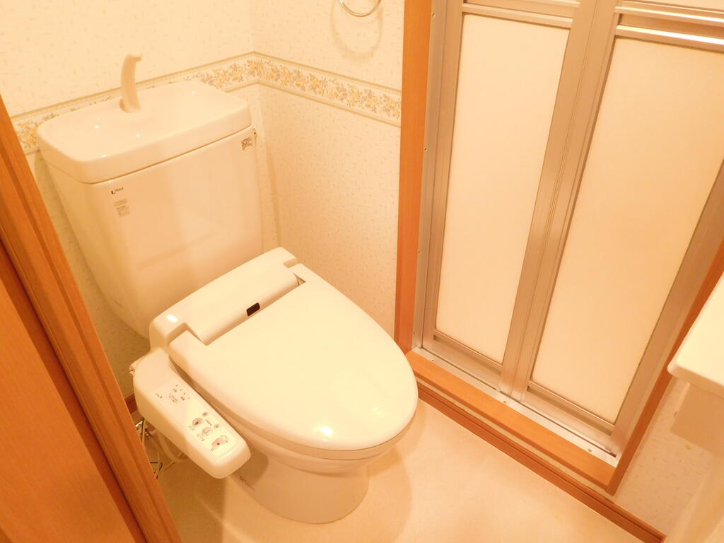 アーバハイツ渋谷のトイレ写真