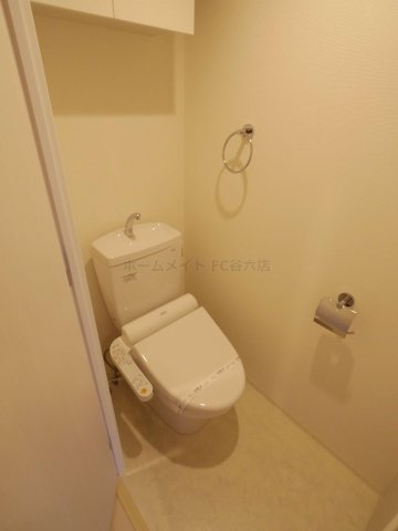 トイレ　セレニテ谷町クロワ