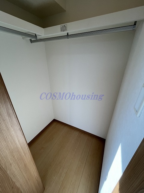 収納　ウォークインクローゼット