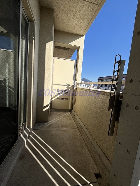 バルコニー　南面バルコニー