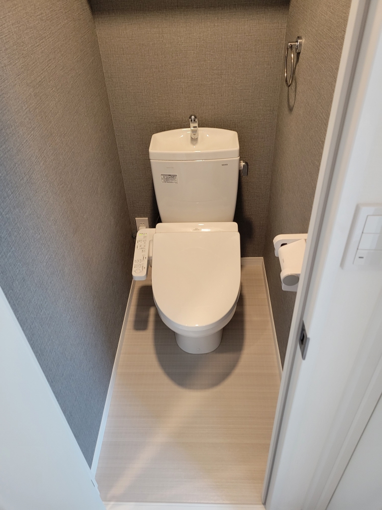 フォレスト世田谷代田のトイレ写真