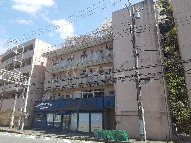 横須賀市衣笠町のマンションの建物外観