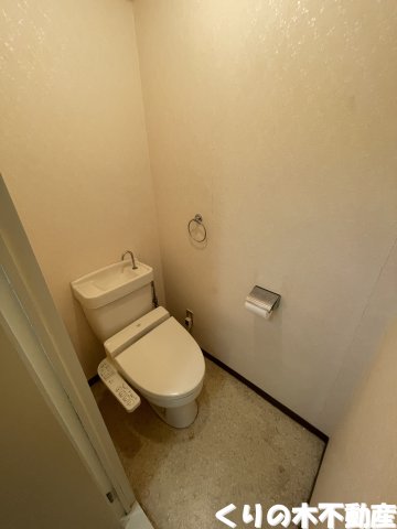 トイレ　シンプルで使いやすいトイレです