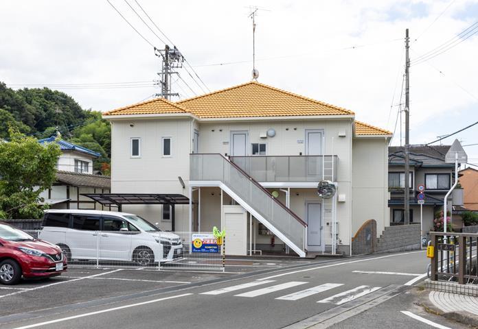 パールコートの建物外観