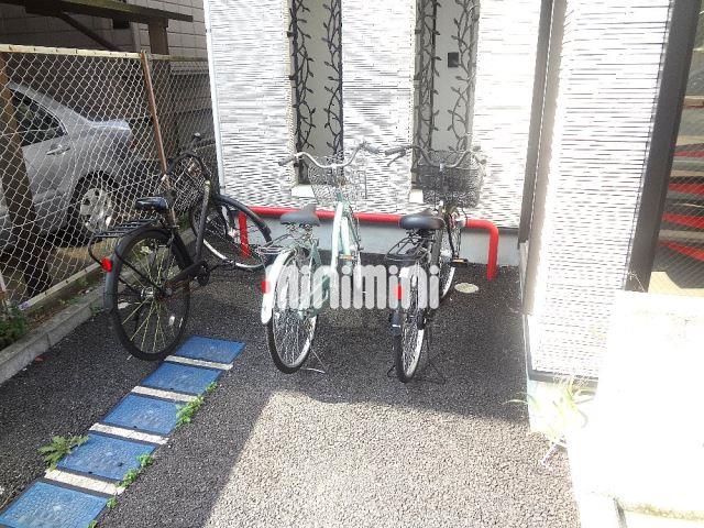 駐車場　駐輪場