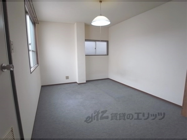 居室・リビング　７．８帖