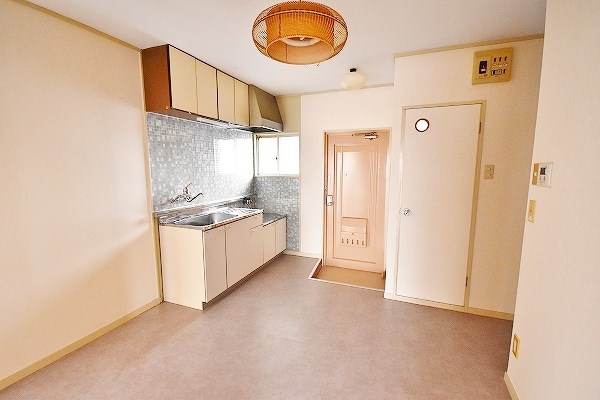 居室・リビング　★DK★