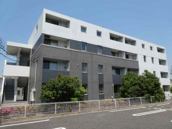 愛知郡愛荘町愛知川のマンションの建物外観