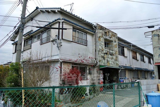 【カサブランカ グリーンハウスの建物外観】