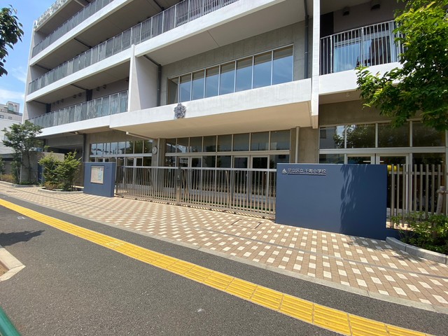 【CASA PIAZZA 北千住の小学校】