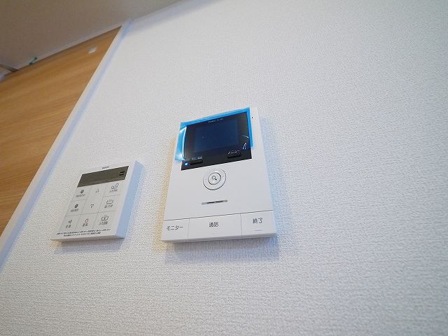 セキュリティ　お顔が見えるTVインターホンで安心。