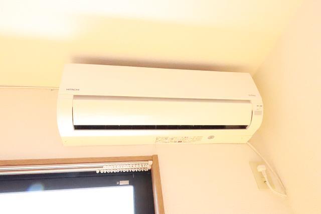 その他設備　エアコン（写真は306号室）