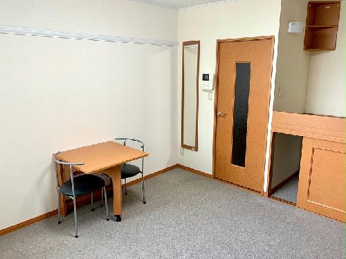 居室・リビング　設備・仕様は号室により異なる為、現状を優先いたします。