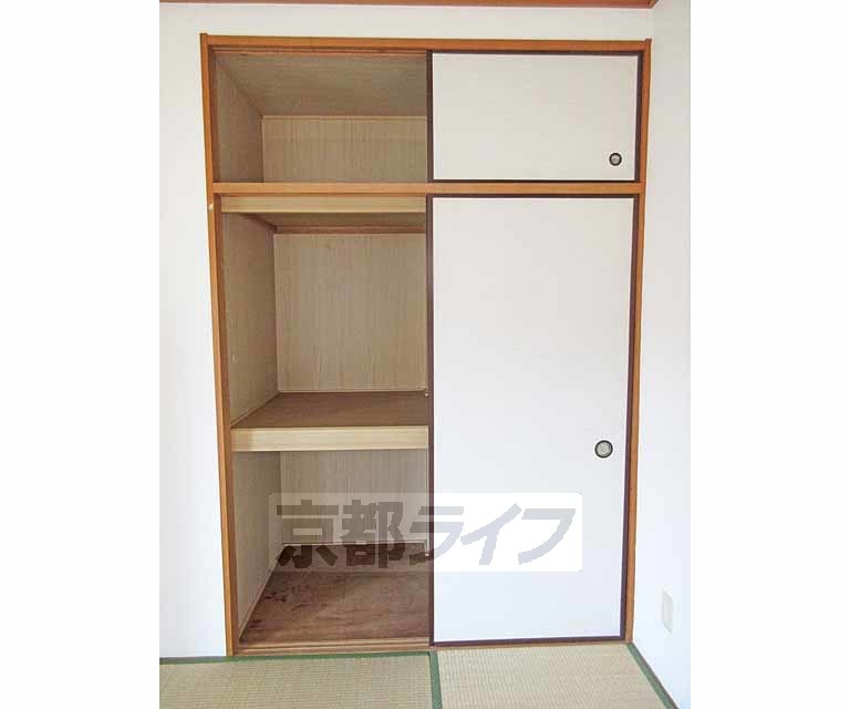 収納　押入れもしっかり！