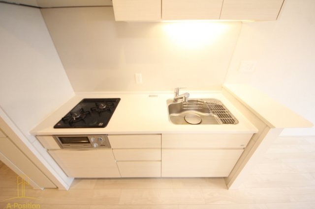 キッチン　OPUS RESIDENCE SHINSAIBASHISOU