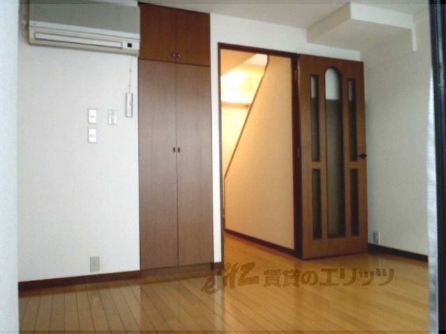 居室・リビング　洋室