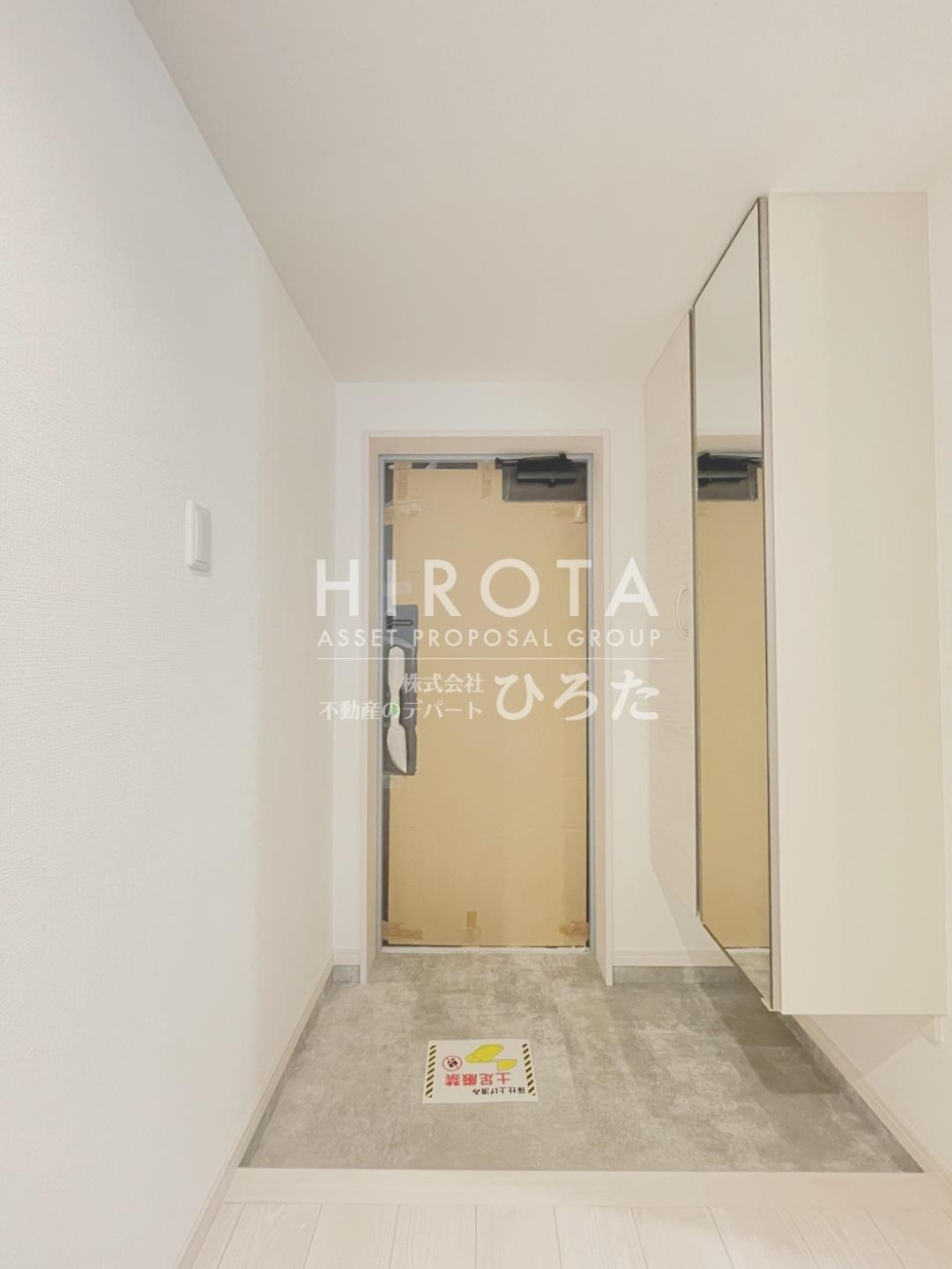 玄関　同仕様写真になります