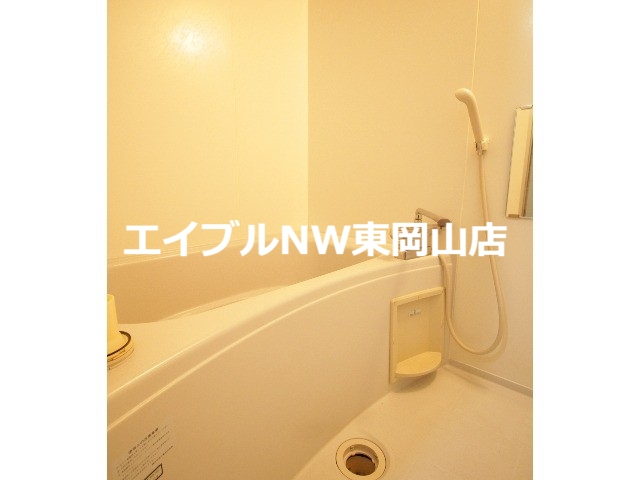 バス・シャワールーム　バスルーム