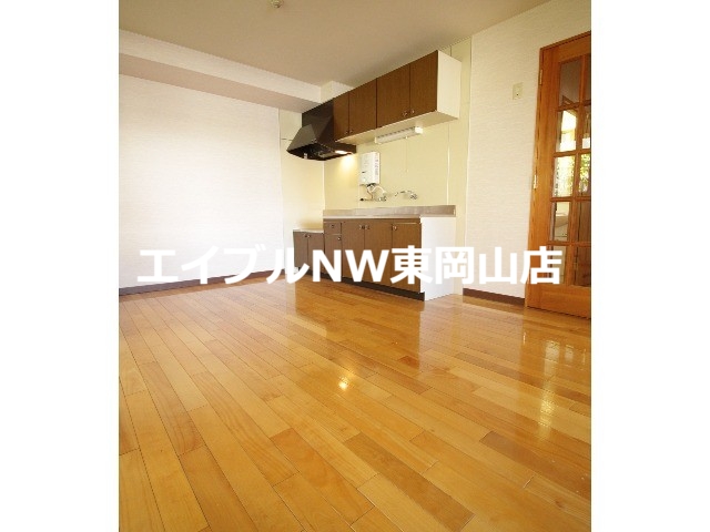 居室・リビング　リビング