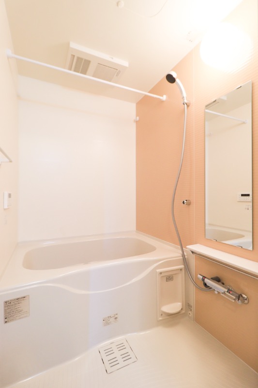 バス・シャワールーム　図面と現状に相違がある場合には現状を優先