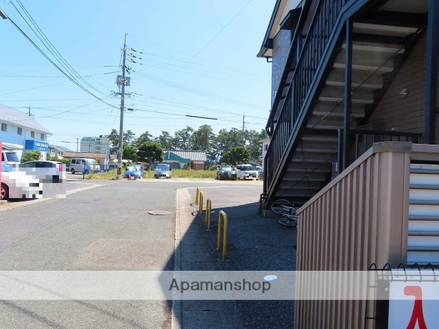 その他　前面道路（その他）まで0m