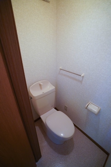 トイレ　同じ建物の別のお部屋