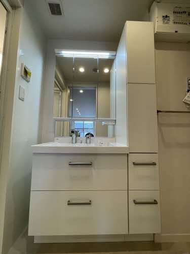 洗面設備　洗面化粧台