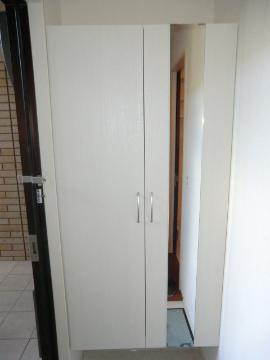 エミールコート西脇　玄関　シューズＢＯＸ