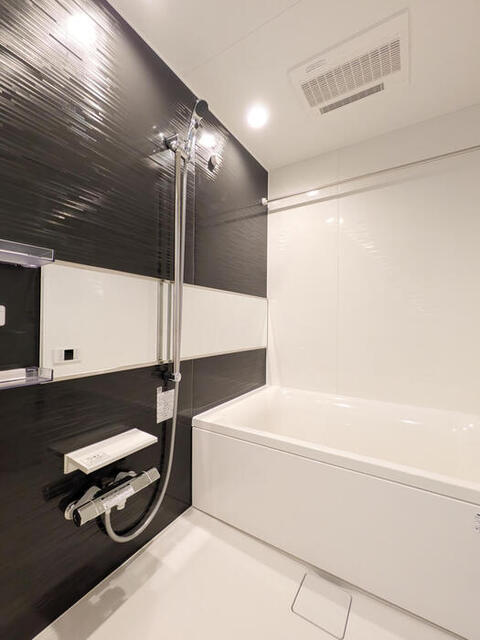 バス・シャワールーム　浴室