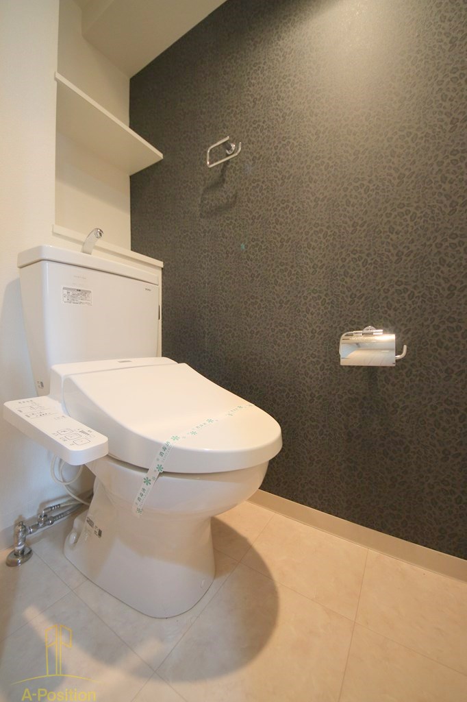 トイレ　スワンズシティ堺筋本町