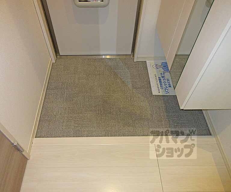 玄関　スッキリとした玄関です