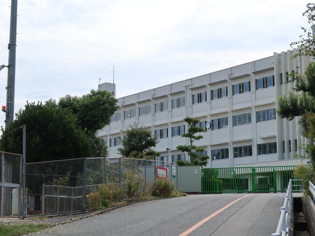 小学校　広島市立落合小学校（小学校）まで1556m