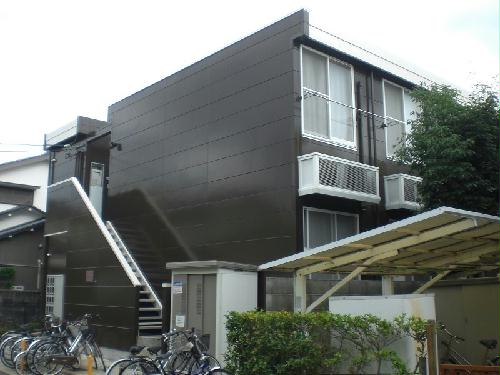 玄関　備品や設備仕様は号室等により異なります現地をご確認下さい。