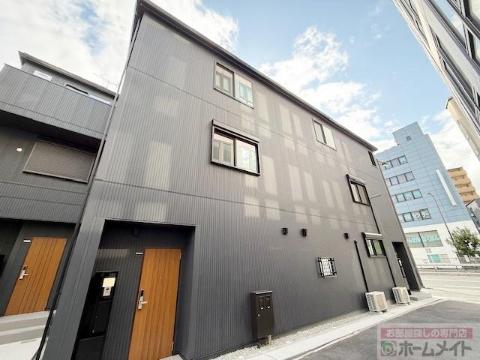 建物外観　外観写真（昼）