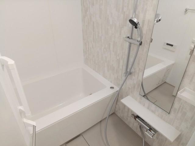 バス・シャワールーム　別部屋参考画像