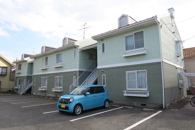 駐車場　駐車場（要空確認）
